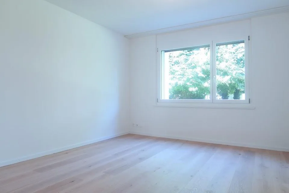 Traumwohnung mit grossem Garten, Wintergarten und Terrassen in Muri – Foto 7 von 12
