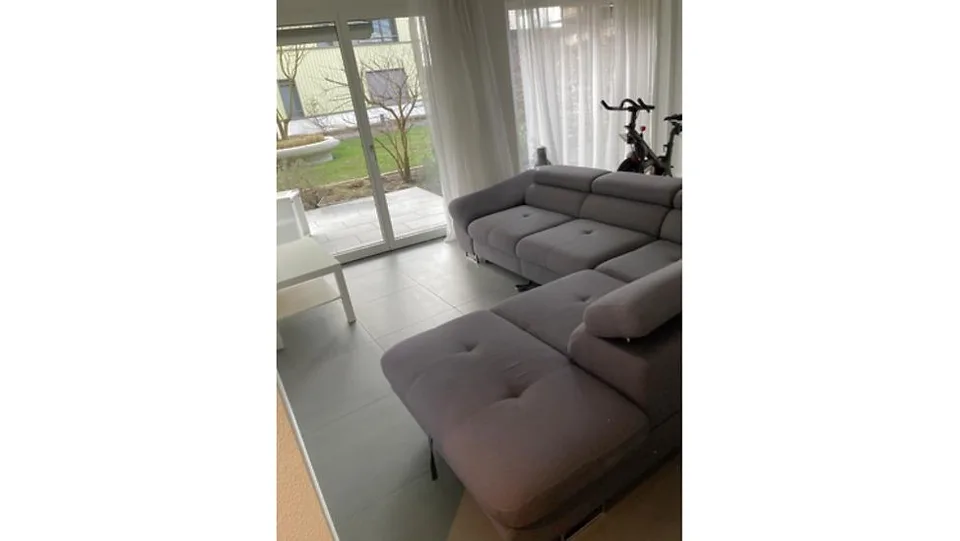 2½ ZI-WOHNUNG IN FREIENBACH (SZ), MÖBLIERT, TEMPORÄR