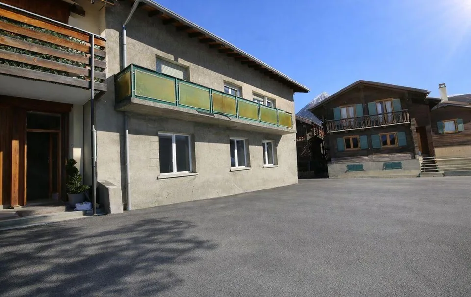 DORFHAUS MIT ERWEITERUNGSMÖGLICHKEIT