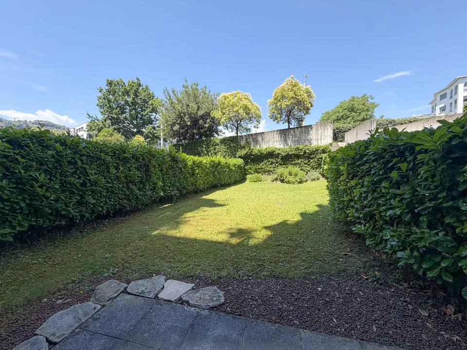 MODERNO 3.5 CON 2 GIARDINI, PISCINA E PALESTRA A PREGASSONA