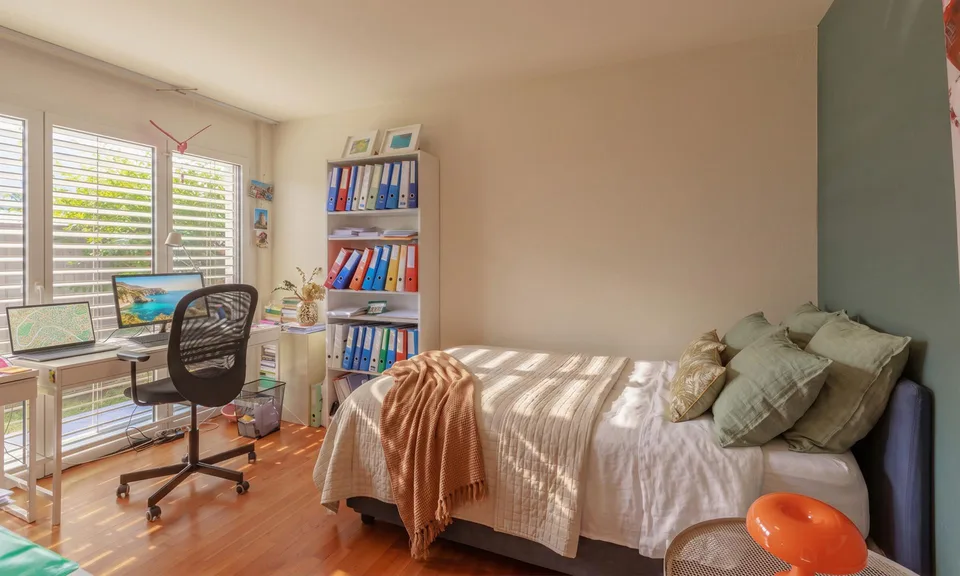 VILLA 5,5 PIÈCES RÉNOVÉE AVEC VUE SUR LE LAC À CAPOLAGO – photo 7 sur 9