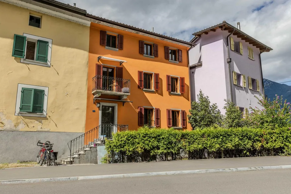 RENT TO BUY - STUPENDA CASA 7.5 LOCALI NEL LOCARNESE