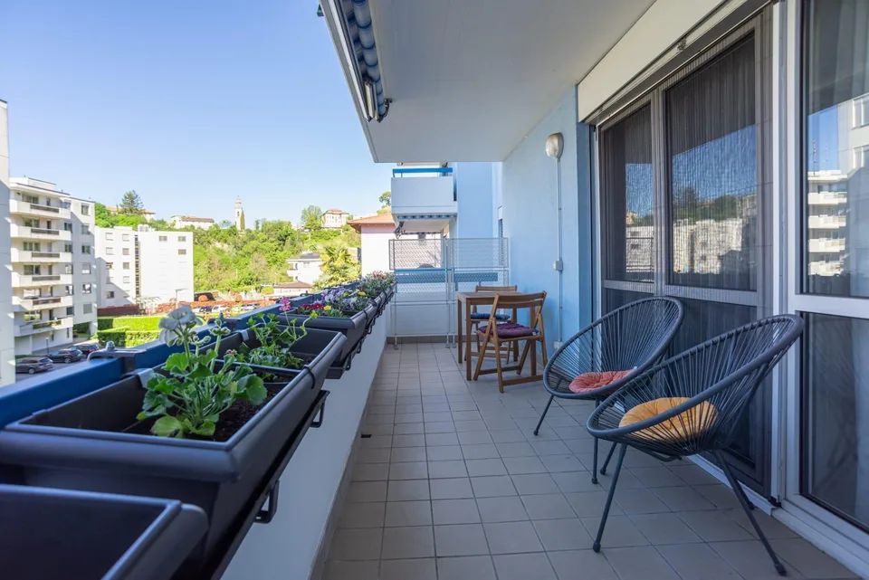 AFFARE - ACCOGLIENTE 4.5 CON TERRAZZA A MORBIO INFERIORE