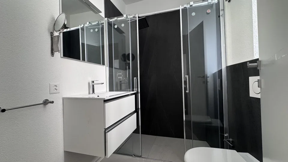 APPARTEMENT ÉLÉGANT 2.5 PIÈCES AU CENTRE DE MENDRISIO – photo 8 sur 10