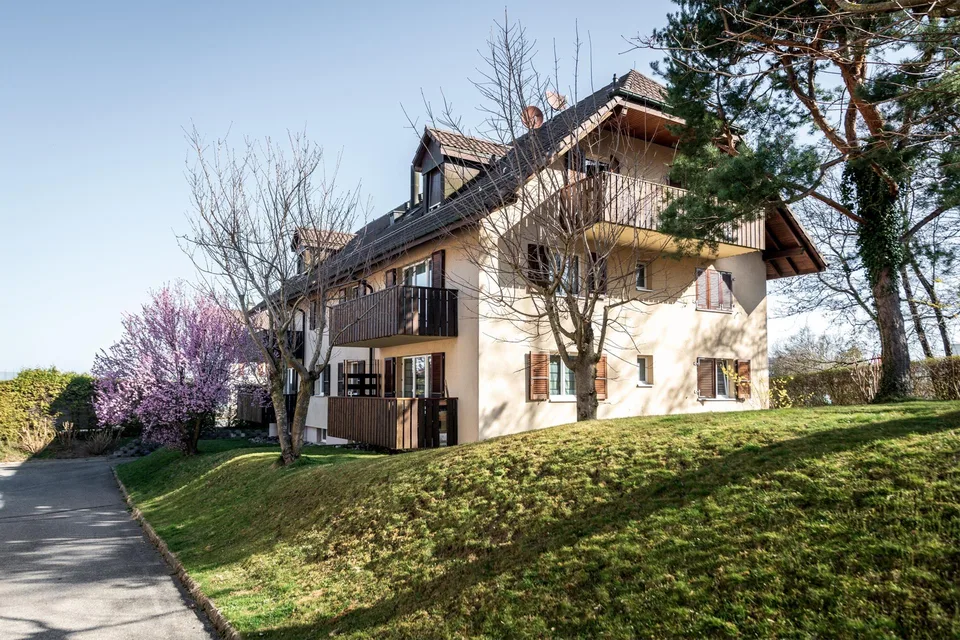 Joli appartement de 2½ pièces avec balcon