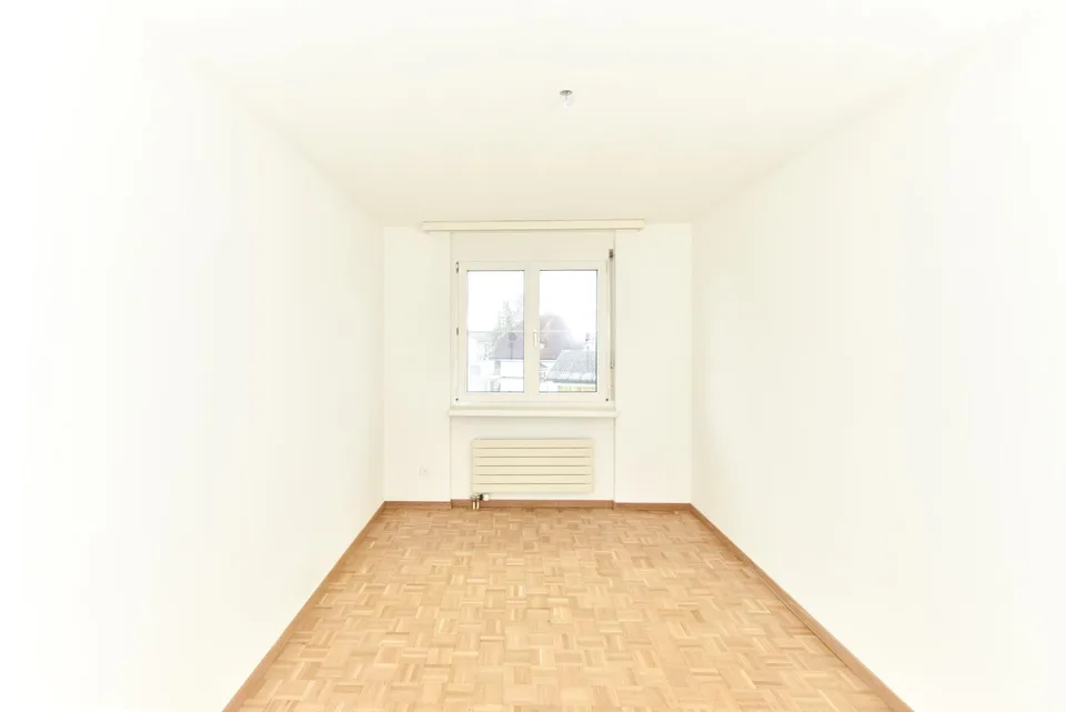 Grosse Erdgeschosswohnung – Foto 8 von 12