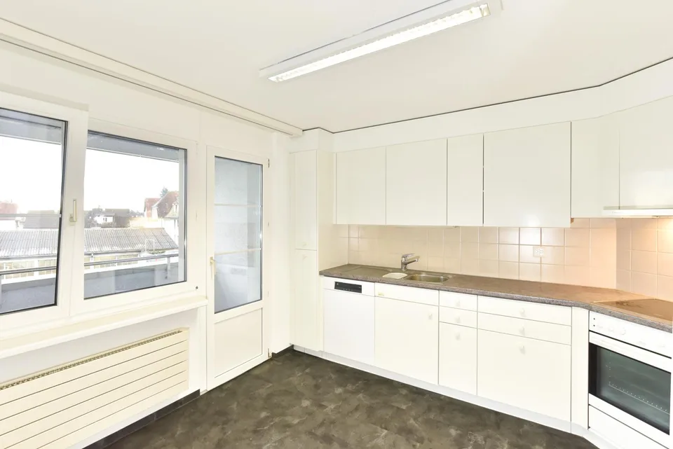 Grosse Erdgeschosswohnung – Foto 6 von 12