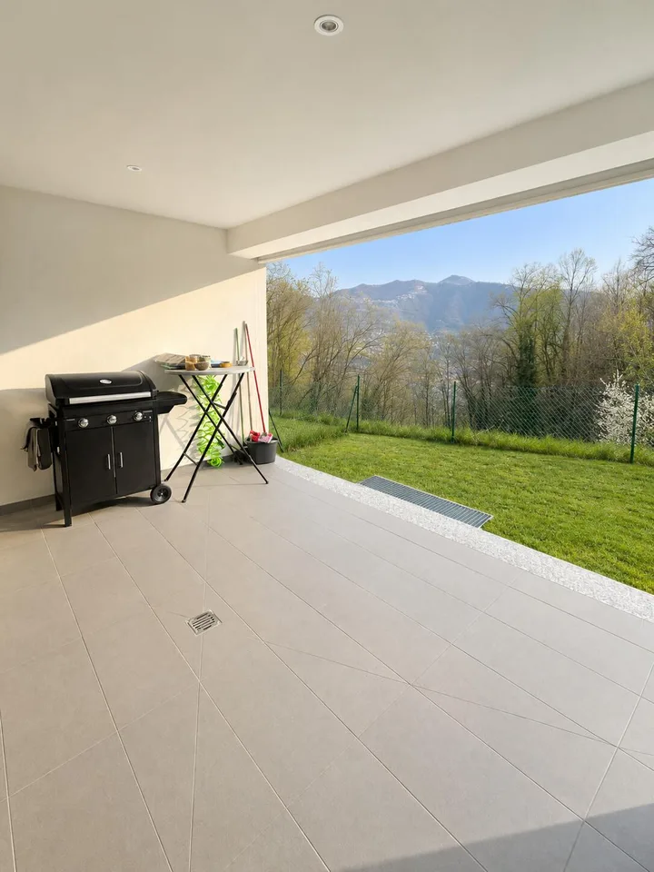 MODERNO 2.5 LOCALI CON GIARDINO E TERRAZZA A PEDRINATE