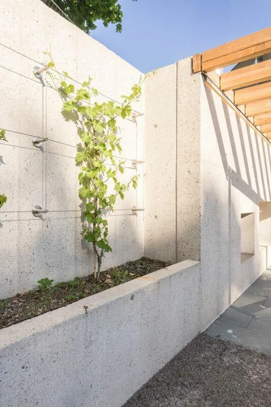 Casa Minuscola di Classe Extra - Pace, Comfort e Lago a Prossimità Immediata