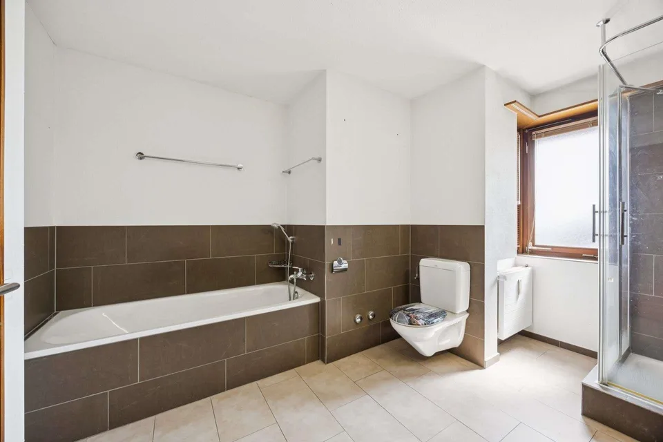 Exklusive 5.5-Zimmer-Attikawohnung mit Seeblick – photo 8 sur 15