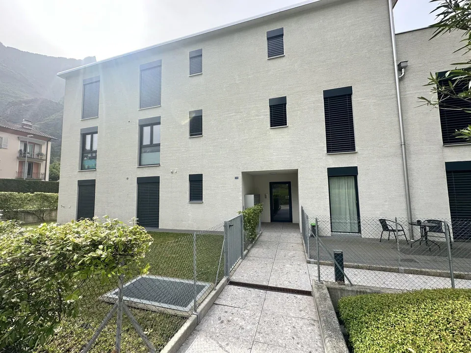 Appartement 2.5 pièces moderne et récent, à peine habité – photo 8 sur 8