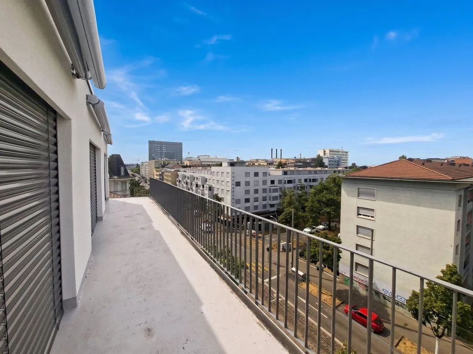 Geräumige 4.5-Zimmer Attikawohnung mit Aussicht in Basel zur Miete – Foto 10 von 13
