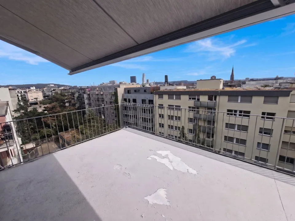 Geräumige 4.5-Zimmer Attikawohnung mit Aussicht in Basel zur Miete – Foto 11 von 13