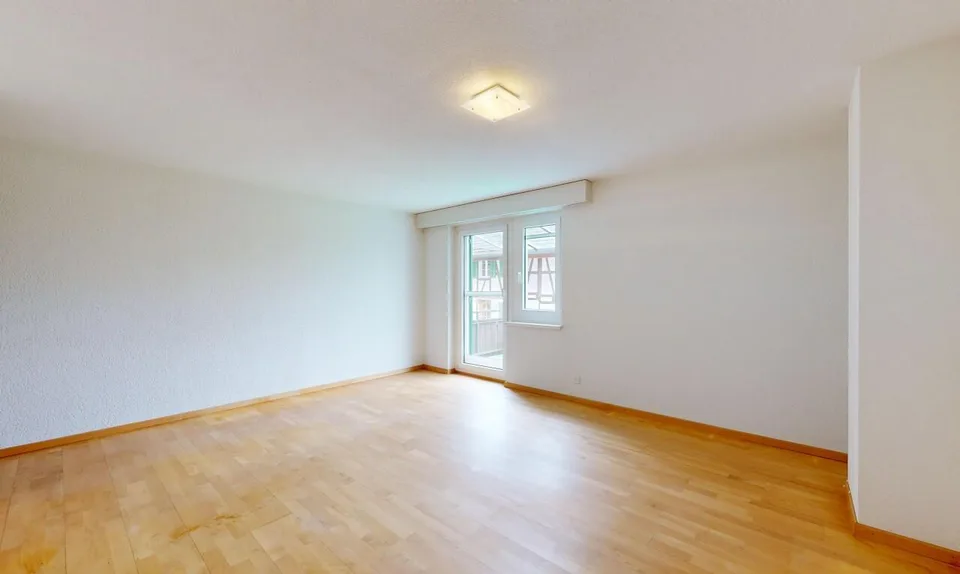 Casa bifamiliare e 835 m² di terreno edificabile – disponibili insieme o separatamente – foto 8 di 18