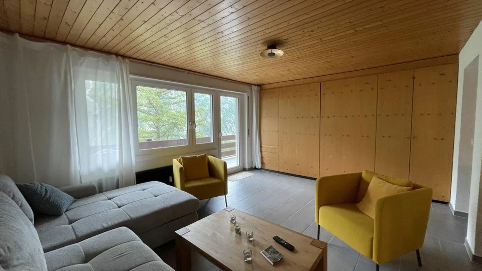 Geräumige 2.5 Zimmerwohnung mit Ostbalkon in der sonnigen Wildi. Verkauft 24.07.26!