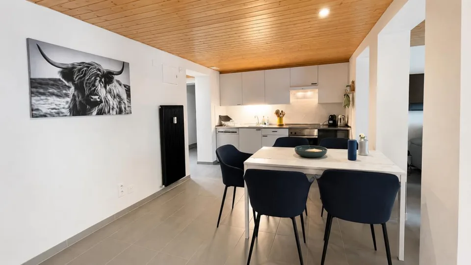Geräumige 2.5 Zimmerwohnung mit Ostbalkon in der sonnigen Wildi. Verkauft 24.07.26!