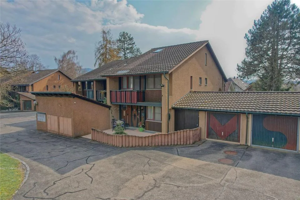 Casa a schiera di 5,5 locali con potenziale e giardino bello