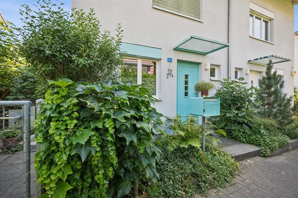 Gepflegt und grosszügig an ruhiger Lage