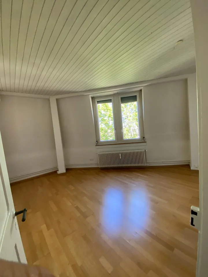 Einmalige 3-Zimmerwohnung an zentraler Lage zu vermieten