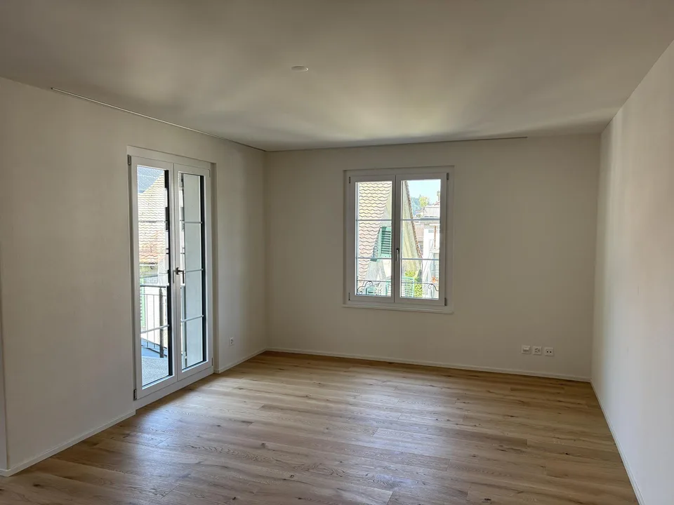 frisch renovierte 4,5-Zimmer-Wohnung