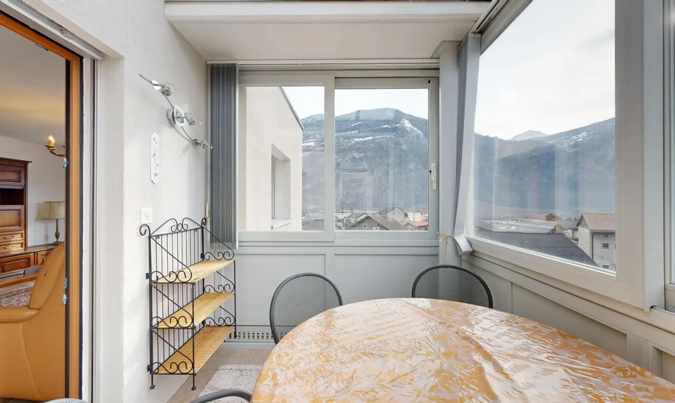 Esclusivo: Luminoso appartamento con 3 camere da letto