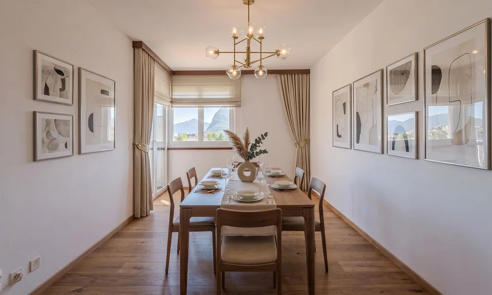GERÄUMIGES 5.5 ZIMMER WOHNUNG MIT OFFENEM BICK IN LAUFWEITE VON LUGANO