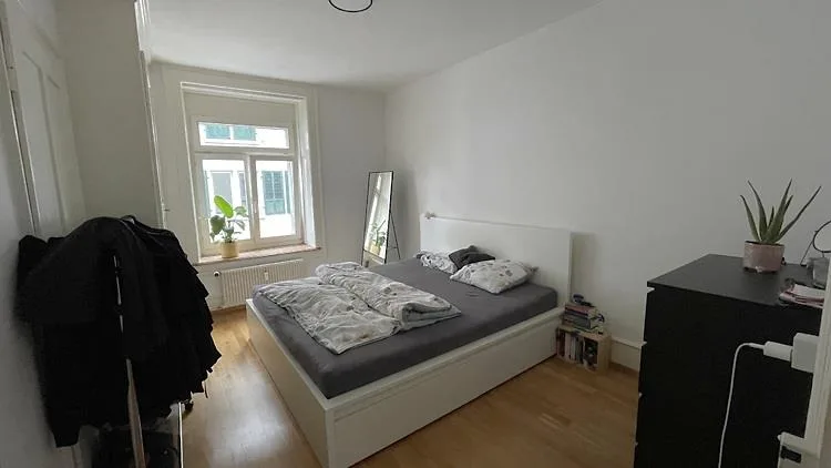 APPARTEMENT 2½ PIÈCES À BIEL/BIENNE (BE), MEUBLÉ, DURÉE DÉTERMINÉE