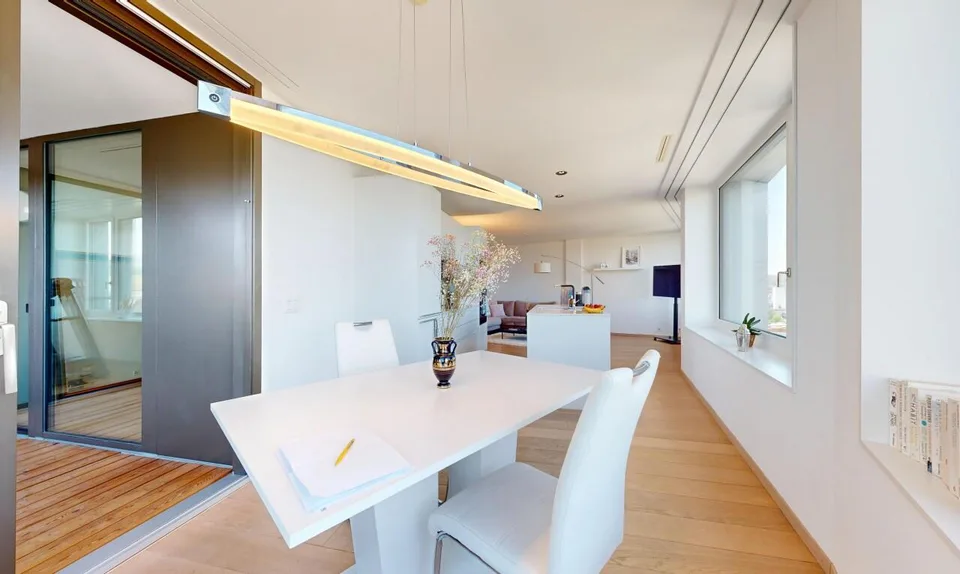 4.5 Zimmerwohnung im Limmattower mit Weitblick