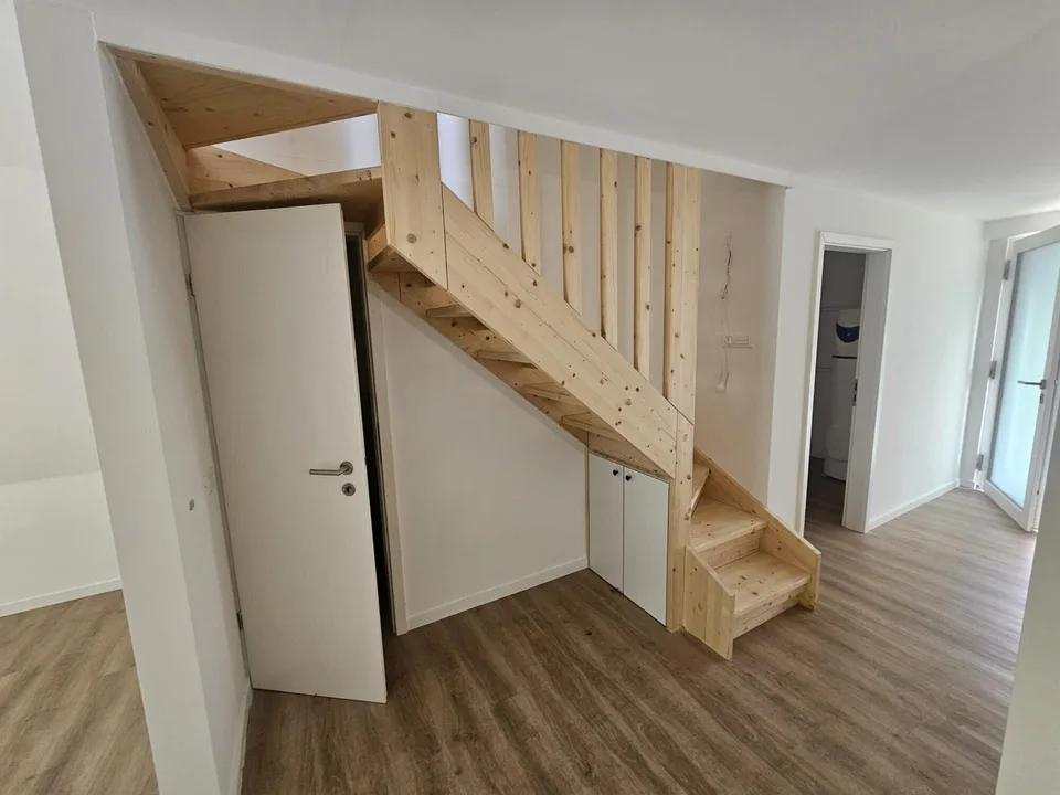 ACCOGLIENTE E GRAZIOSA CASA SINGOLA DI 4.5 LOCALI A FAIDO