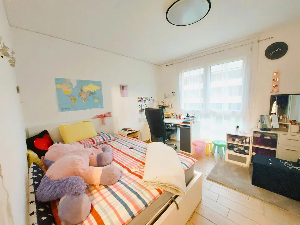 APPARTEMENT LUMINEUX AVEC JARDIN PRIVÉ