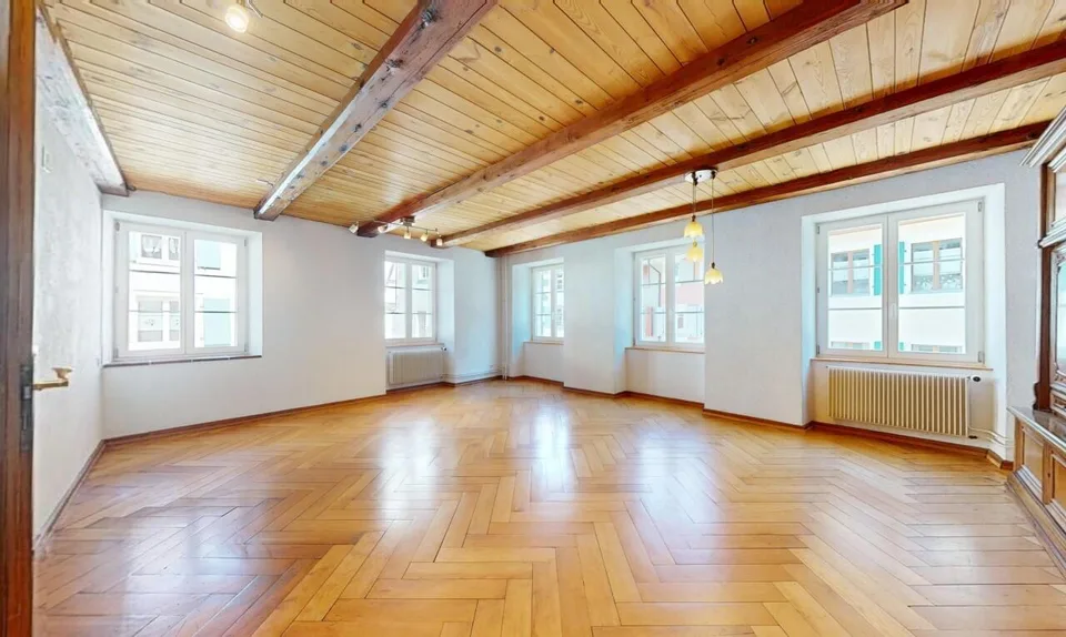 Charmante maison Rheineck avec potentiel d'extension dans un emplacement central