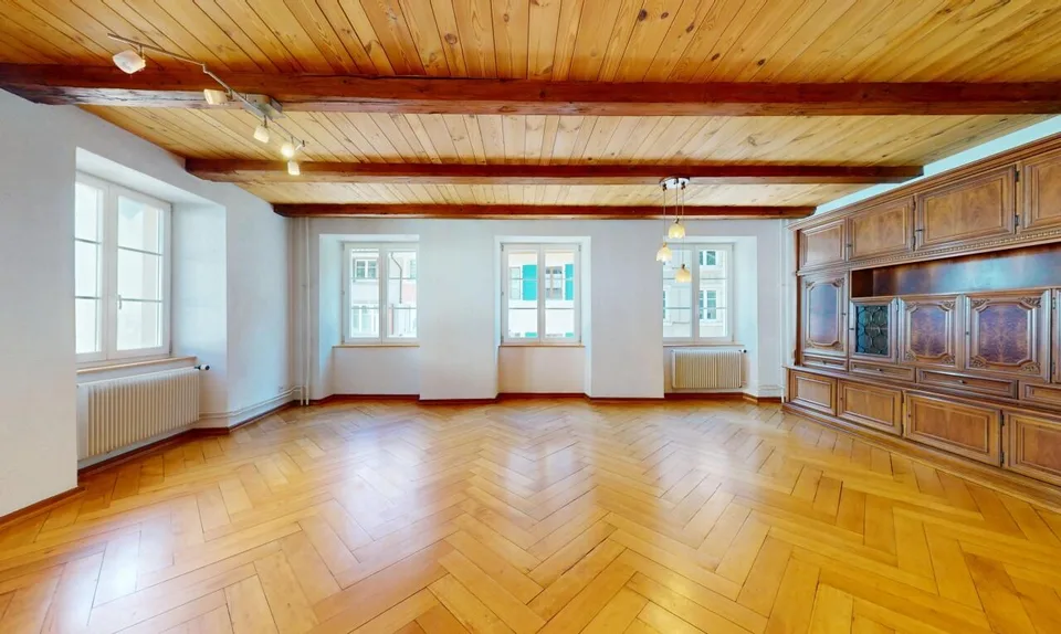 Charmante maison Rheineck avec potentiel d'extension dans un emplacement central