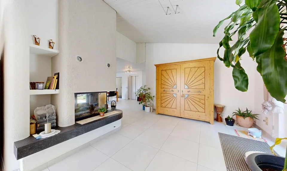 Aussergewöhnliches 6.5-Zimmer-Doppeleinfamilienhaus