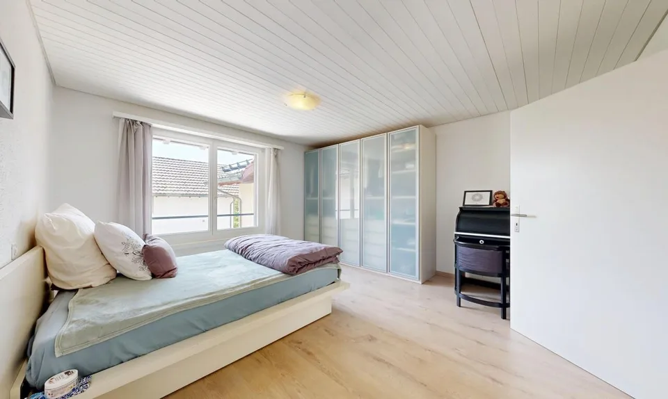 Aussergewöhnliches 6.5-Zimmer-Doppeleinfamilienhaus – Foto 10 von 18