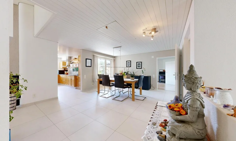 Aussergewöhnliches 6.5-Zimmer-Doppeleinfamilienhaus