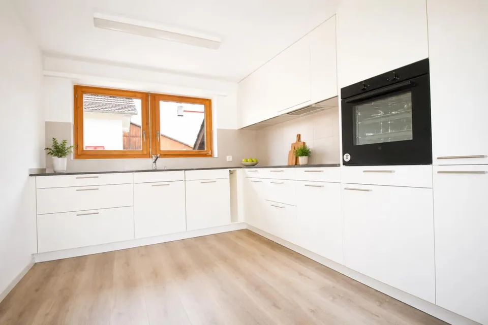 Helle 5.5-Zimmer-Wohnung mit Wohlfühlcharakter in Bichwil