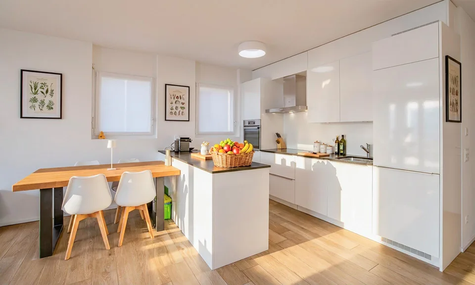 Schönes 3.5-Zimmer-Wohnung mit eigenem Garten in Pazzallo