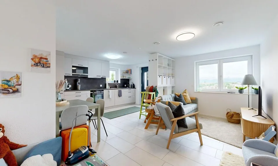 Maison moderne à deux familles avec vue lointaine et haut confort – photo 9 sur 21