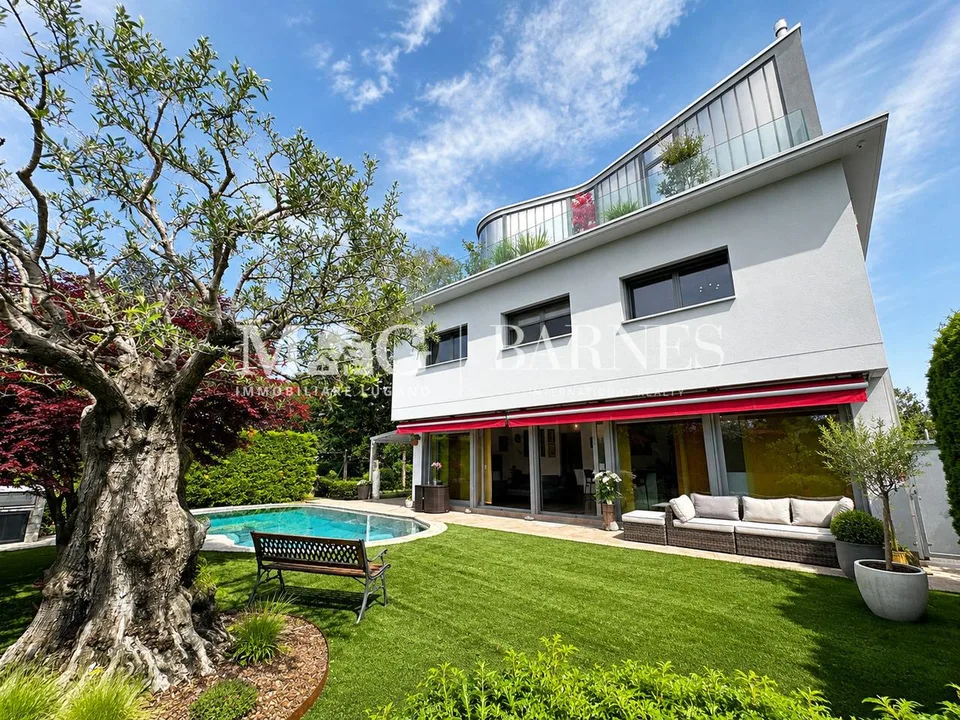 Mendrisio, Stabio: Grande casa unifamiliare con giardino e piscina – Foto 18 von 28