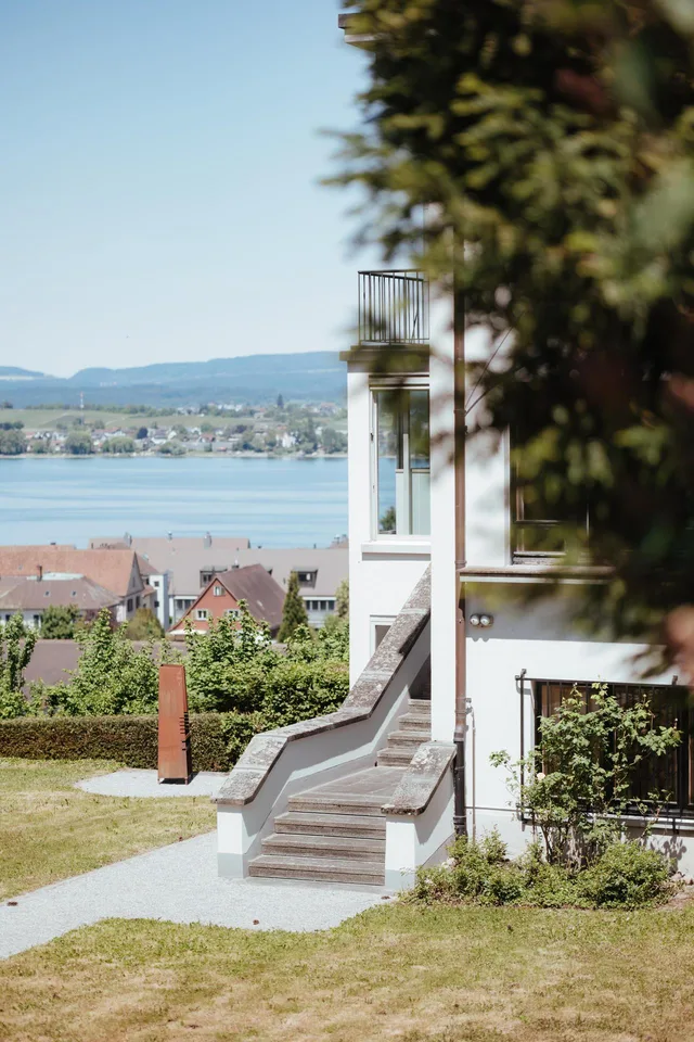 Traumhaftes Anwesen mit Seepanorama und absoluter Privatsphäre