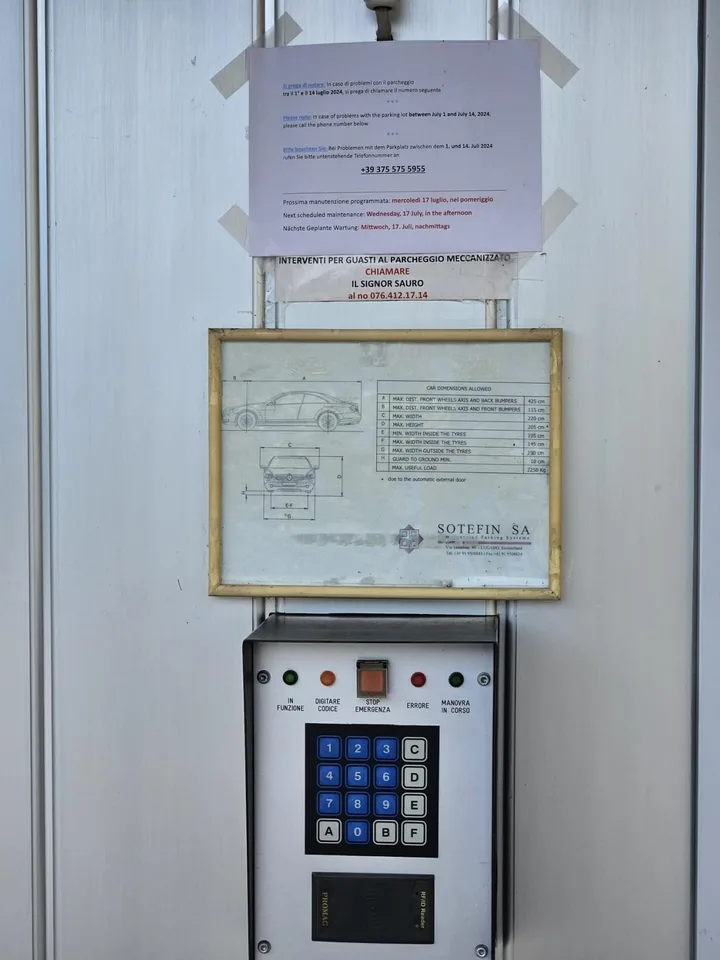 4 komfortable Autostellplätze in mechanisierter Tiefgarage in Melide