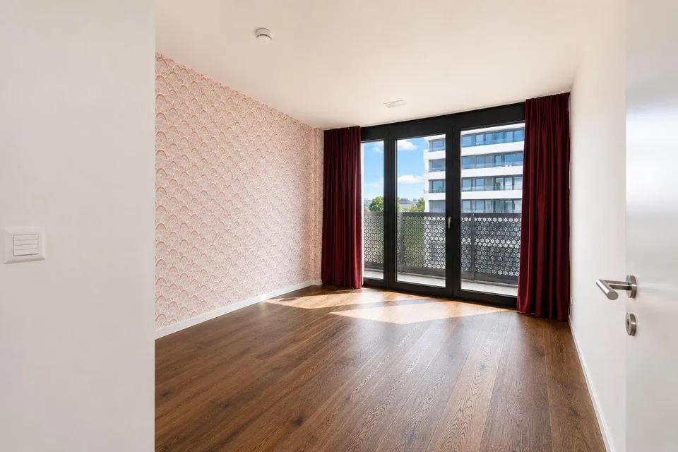 Exklusives Wohnen über den Dächern von Dübendorf – 5.5-Zimmer-Wohnung im 22. Obergeschoss (Nord) | Three Point – Foto 11 von 18