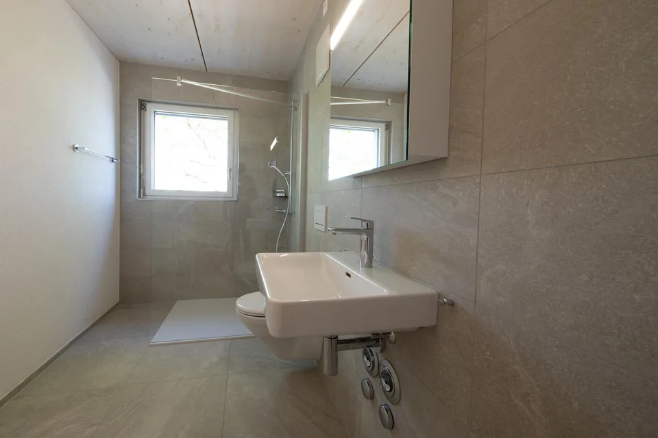 Abitare moderno a Frenkendorf appartamento 2.5 locali con terrazza