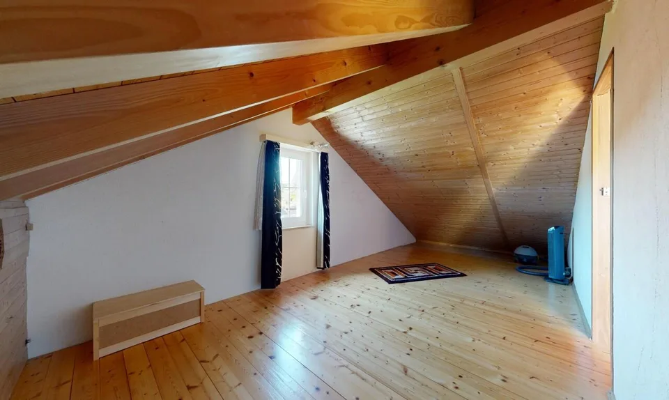 Casa a schiera accogliente con stufa svedese e pergola – foto 7 di 18