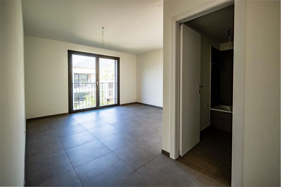 Rent 3.5 rooms with garden - Gordola