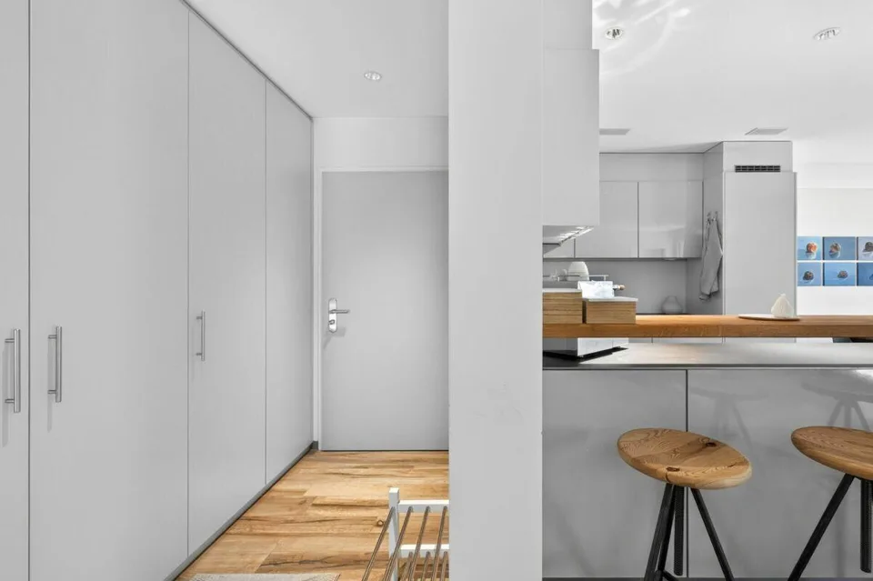 Wohnen mit Weitsicht - hochwertige 3.5-Zimmerwohnung (zweitwohnungs... – Foto 9 von 27