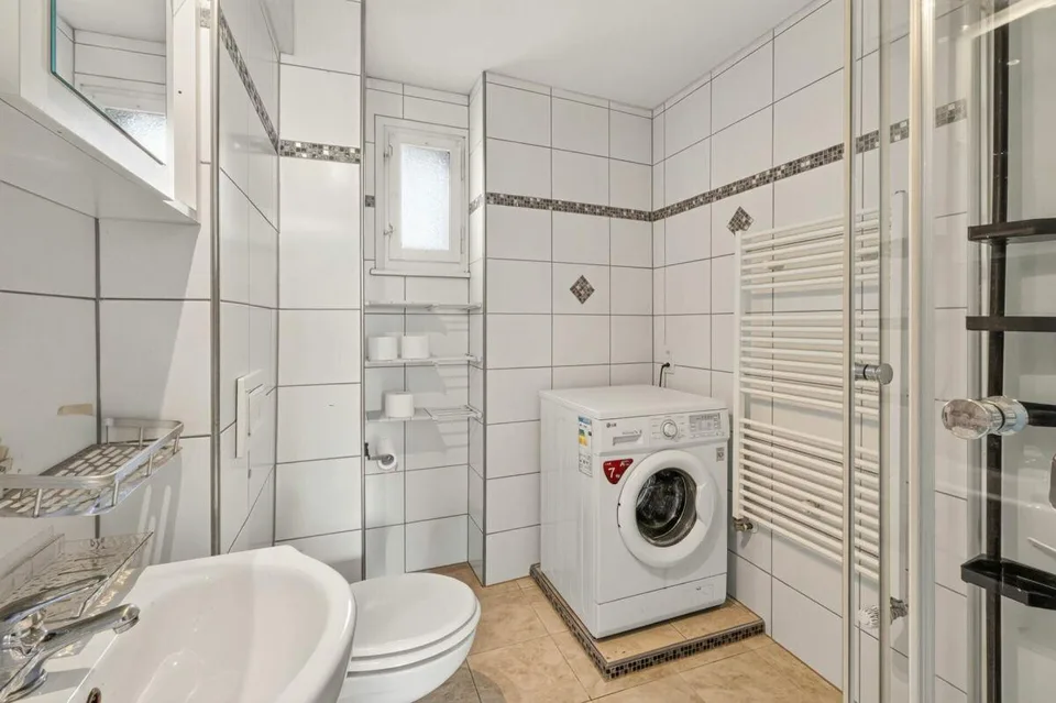 Attraente porzione di casa con due unità abitative e uso versatile – foto 18 di 25
