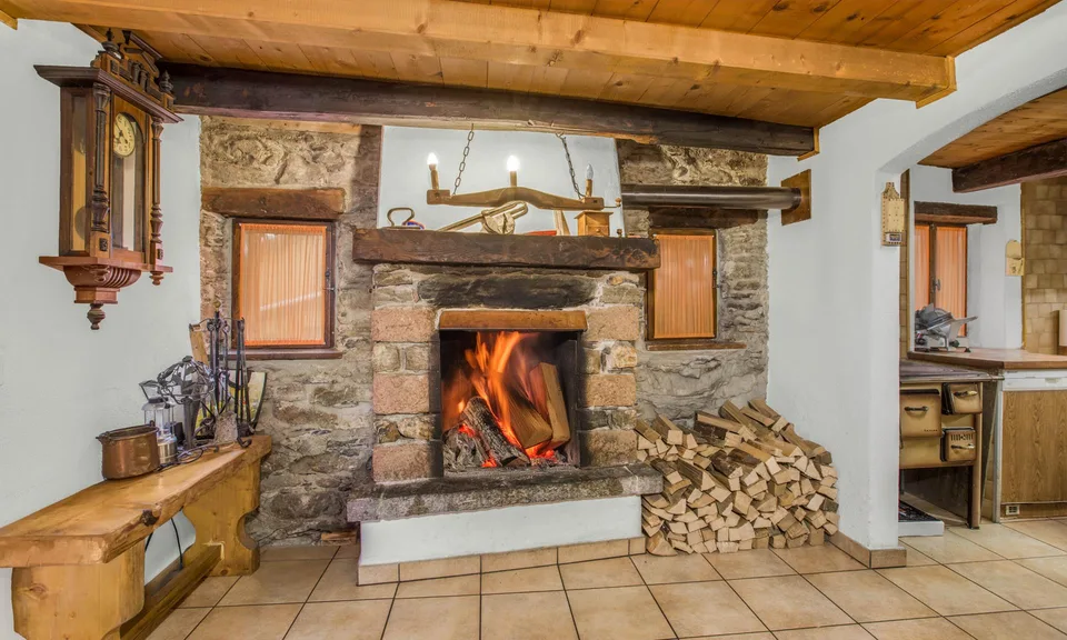 Grand rustique rénové de 10 pièces à Val di Blenio