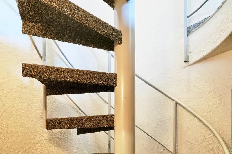 3 1/2-Zimmer-Duplexwohnung an sehr ruhiger, sonniger Aussichtslage ... – Foto 16 von 29