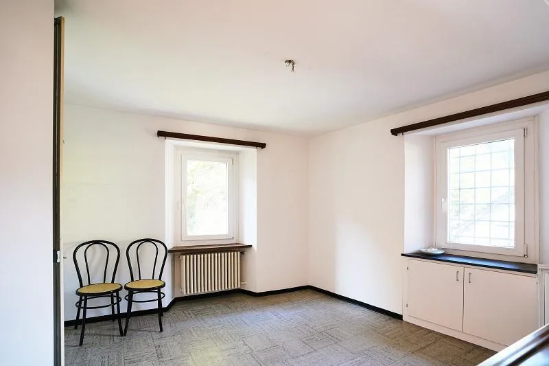 2-Familienhaus mit Rustico im Dorfkern / casa bifamiliare con rusti... – Foto 13 von 30